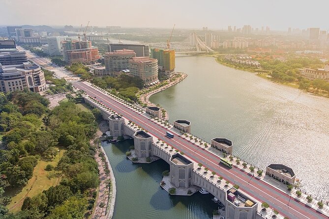 Putrajaya City Tour With Batu Caves and Traditional Boat Ride - What To Expect