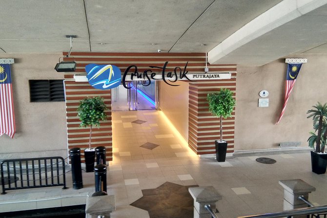 Putrajaya Tour From Kuala-Lumpur - Booking Information