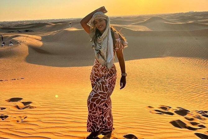 Royal Desert Fortress Safari Experience With Dinner - Welcome Drink and Dinner Details