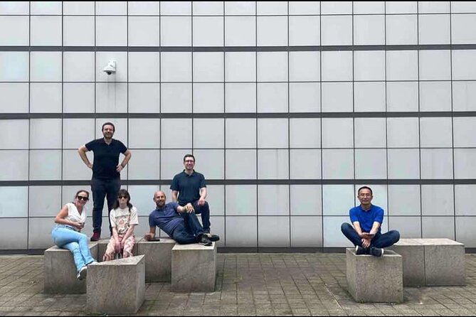 Self Guided Adventure Hunt: Leeds Landmarks! - Enjoy Self-Guided Leeds Adventure Hunt
