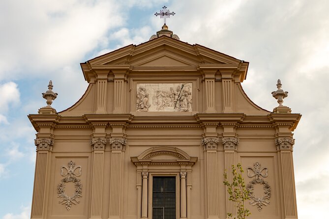 Skip-the-line San Marco Museum and Old Town Private Tour - Private Transfers and Vehicle Options