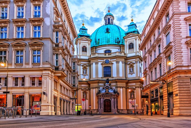 St Stephens Cathedral Vienna Old Town Walking Tour - Logistics and Transfers