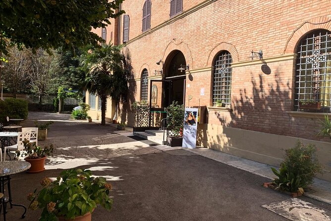 Tasting of Wines, Cheeses and Tuscan Products in Val Dorcia - Frequently Asked Questions