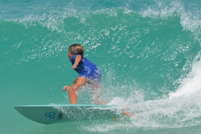 Tel Aviv Beach: Surf Board Rental - Check-In and Pickup