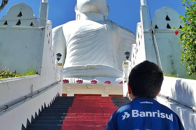 The Sacred Sri Lanka 4 Nights | 5 Days - Tour Guide Expertise