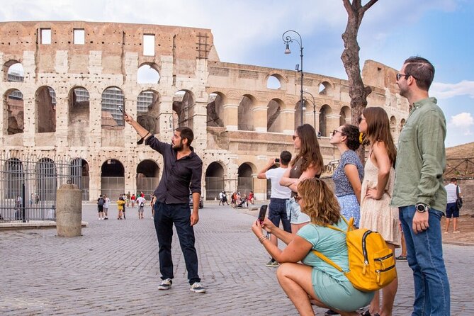 Tour Colosseum Arena and Imperial Forums - Passport and ID Requirements