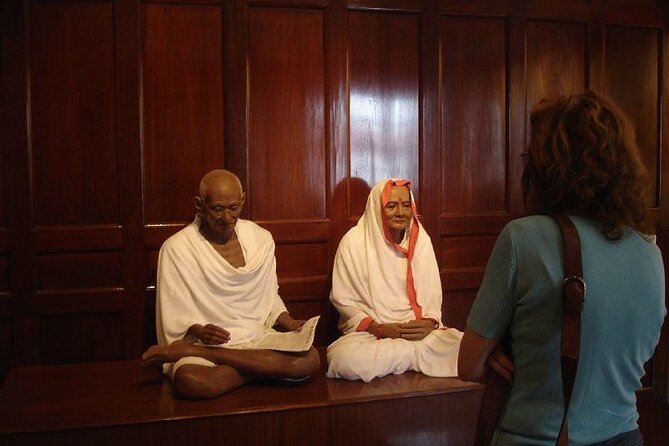 Tour of Jaipur Wax Museum - Meeting and Pickup Information