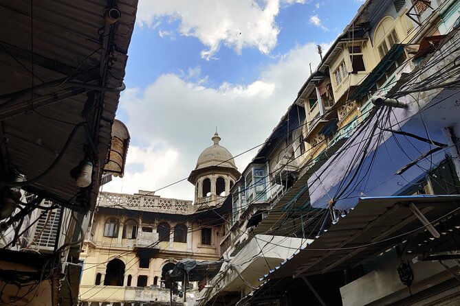 Tour Through Temples, Public Markets and Food in Old Delhi - Important Reminders