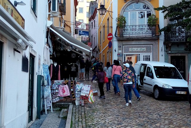 Transfer Lisbon to Sintra(3pax) - The Sum Up