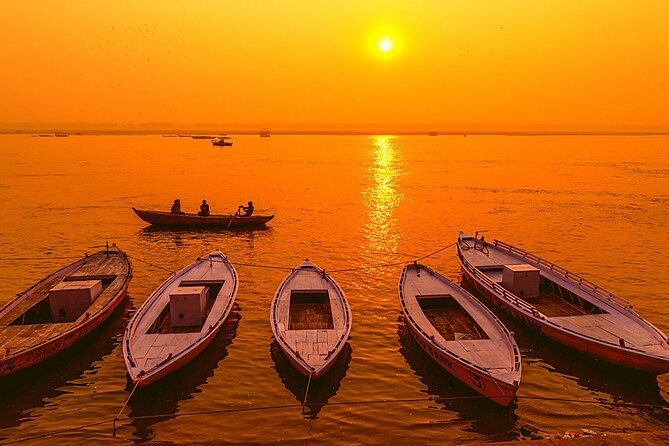 Varanasi From Delhi (With Flights): a Luxury Private Guided Tour in a Weekend - The Sum Up