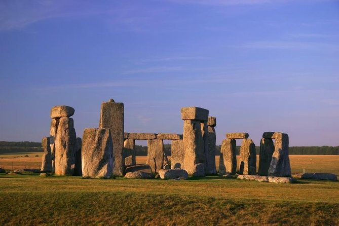 Winchester, Stonehenge & Salisbury Independent Full Day Private Tour - Pricing and Booking