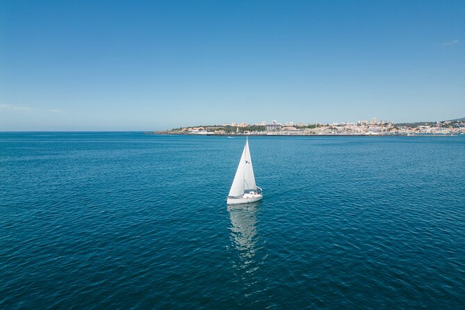 2 Hours Private Sailing Experience in Cascais - Meeting and Pickup