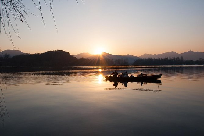 3-Day Remarkable Private Tour of Shanghai, Suzhou and Hangzhou