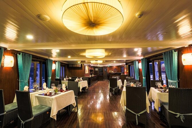 4 STAR CRUISE - Le Journey Cruise - Halong Bay 2day1night - Cabin Details and Facilities