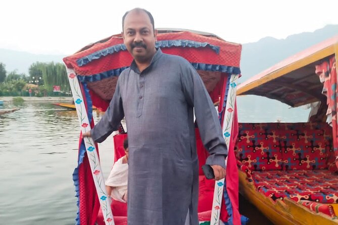 6 Days Private Guided Tour From Kashmir to Delhi