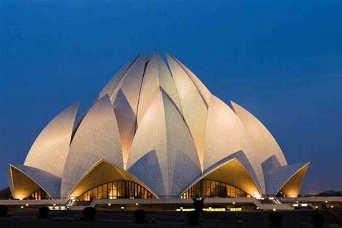 Agra and Beyond: 2-Day Taj Mahal, Fatehpur Sikri, and Delhi Tour - Itinerary Details