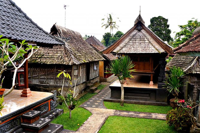 Bali Romantic: Ubud and Tanah Lot Tour - Pickup and Drop-off Locations