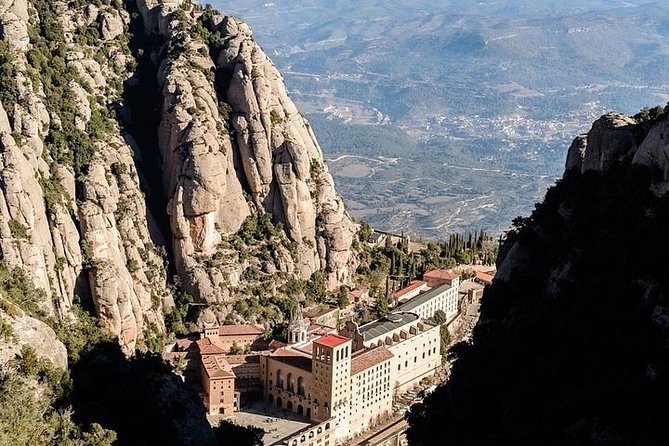 Balloon Ride (Igualada) + Montserrat - Pricing and Reservation
