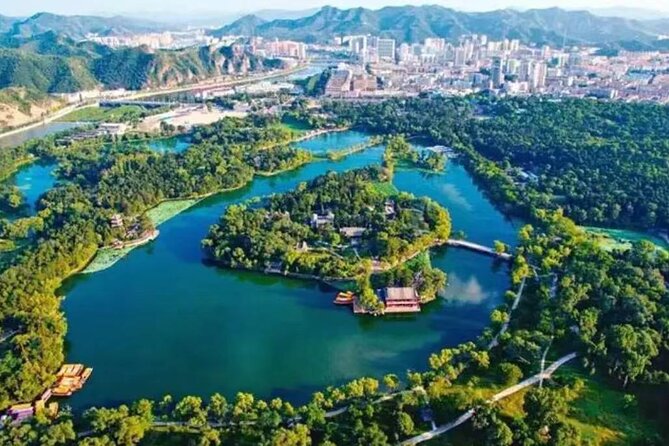 Beijing to Cheng De See Old Summer Resort By Bullet Train - Tour Highlights