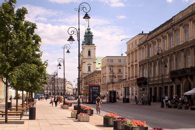 BIKE ADVENTURE : 4-Hour Sightseeing Tour of Warsaw /Inc. Pick-Up/ - Tour Overview