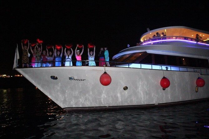Boat Party With Sea Food Dinner & Life Band & Belly Dancer - Sharm El Sheikh - Tips for a Great Experience