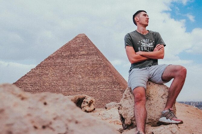 Cairo Layover Tour to Pyramids, the Egyptian Museum and Khan Khalili Bazaar - Meeting Point and Time