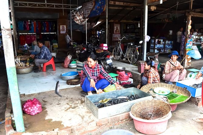 Cambodian Market Tour and Unique Cooking Experience in a Countryside Kitchen