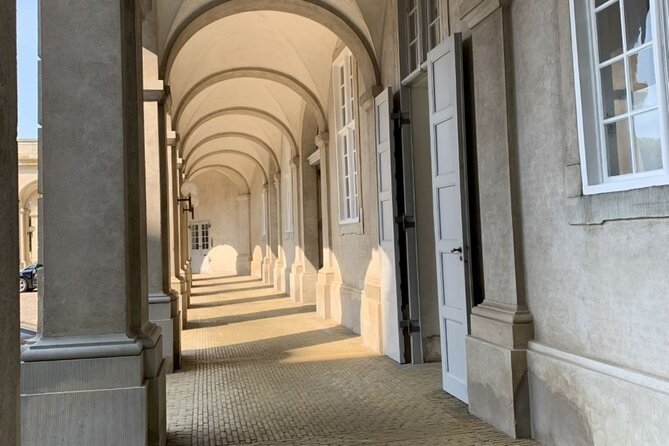 Castle Island's Royal History: A Self-Guided Audio Tour of Slotsholmen - Tour Features and Start Time