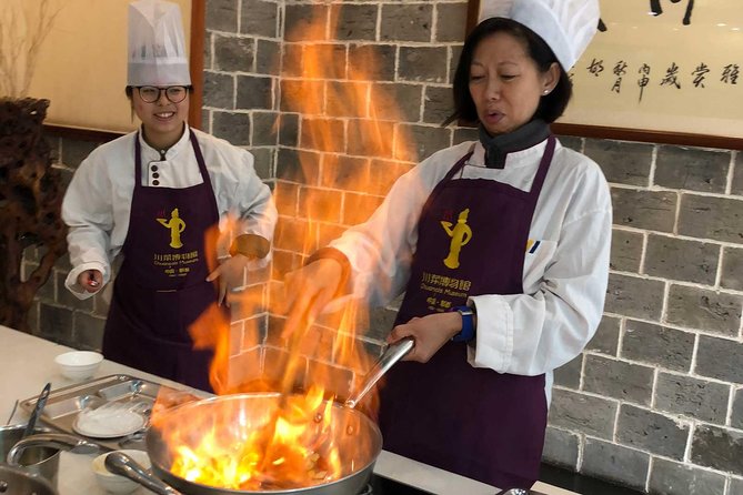 Chengdu Impression of Giant Panda and Sichuan Cuisine Cooking Experience