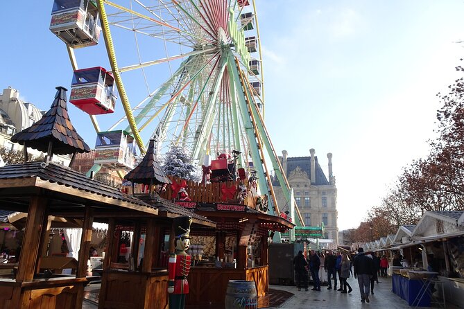 Christmas Flow Movie Locations Private Tour in Paris