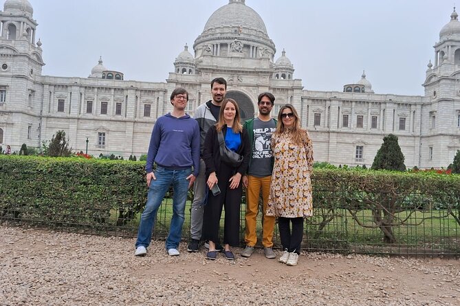 Colonial Cities, Train, Tea, Tiger & Tribal - Sipping Tea in Plantations