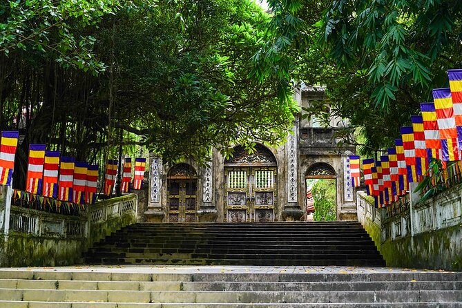 Day-tour to the Perfume Pagoda - Pickup Information