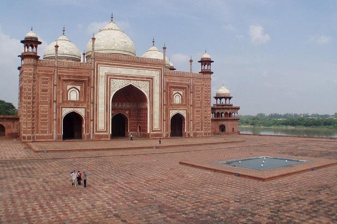 Day Trip to Agra (Guided Sightseeing Tour) - Tour Highlights