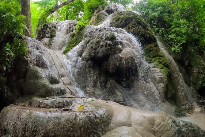 Explore Sticky Waterfall and Chet Si Fountain National Park - Pickup Time Options