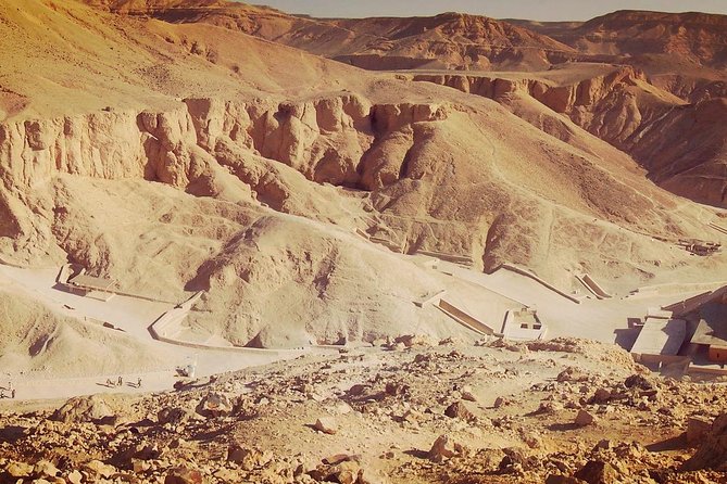 From Hurghada Discover the Treasures of Luxor Valley of The Kings & All Temples - What To Expect