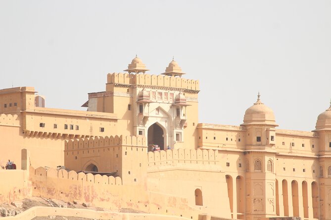 Full-Day Private Sightseeing Tour of Jaipur - Meeting and Pickup