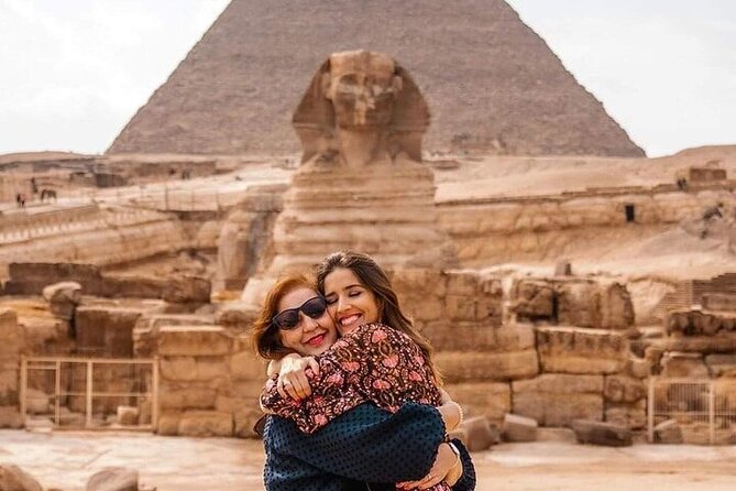 Giza Pyramids, The Egyptian Museum, Khan Khalili Bazaar - Tour Highlights