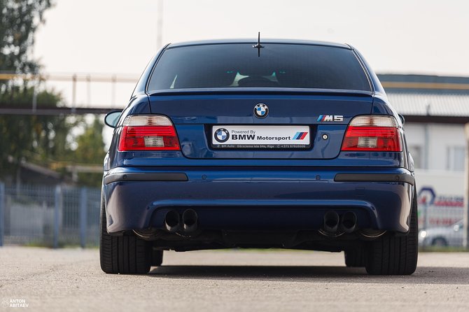 Guided Riga Main Sight Tour on a BMW ///M5 - Booking Information