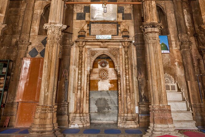 Gujarat Archaeological & Natural Wonders - Cultural Heritage Sites