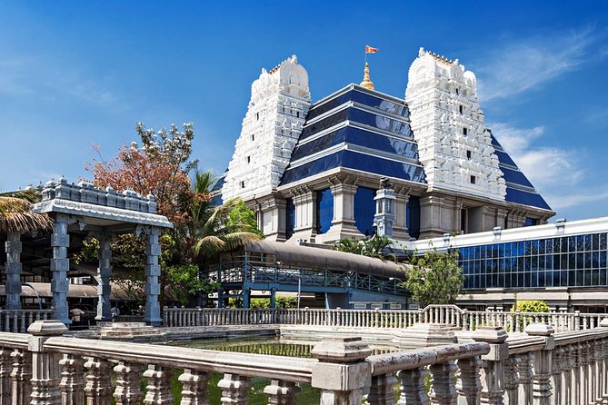 Half Day Private Tour of Bangalore With a Local Guide & Car