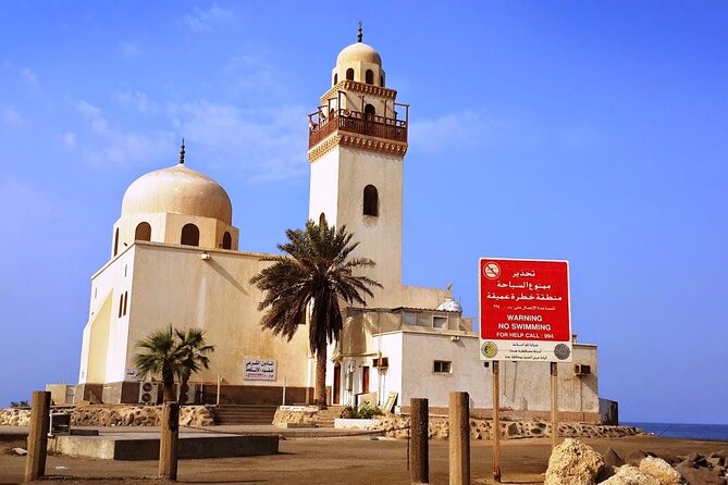 Jeddah Airport Transfer: Jeddah to King Abdulaziz Airport JED in Luxury Van