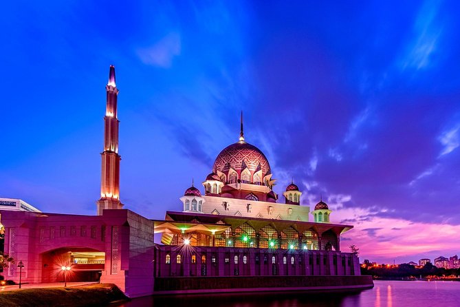 Kuala Lumpur Airport To Kuala Lumpur City Hotels En-route Putrajaya Tour