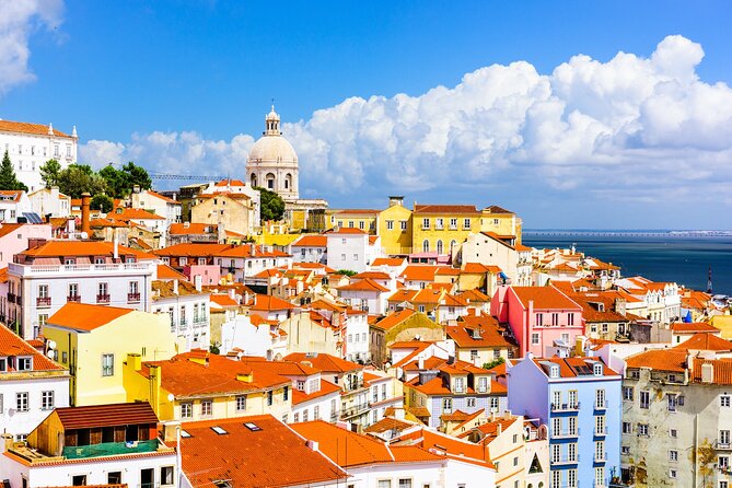 Lisbon: Alfama District Self-Guided Walking Tour - Type of Tour and Meeting Point