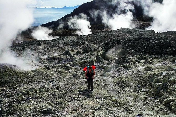 Local Guide Mount Papandayan [ English Speaking Fluently ] - Private Tour Information