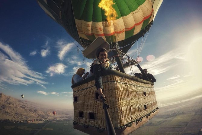 Luxury Hot Air Balloon - Meeting and Pickup
