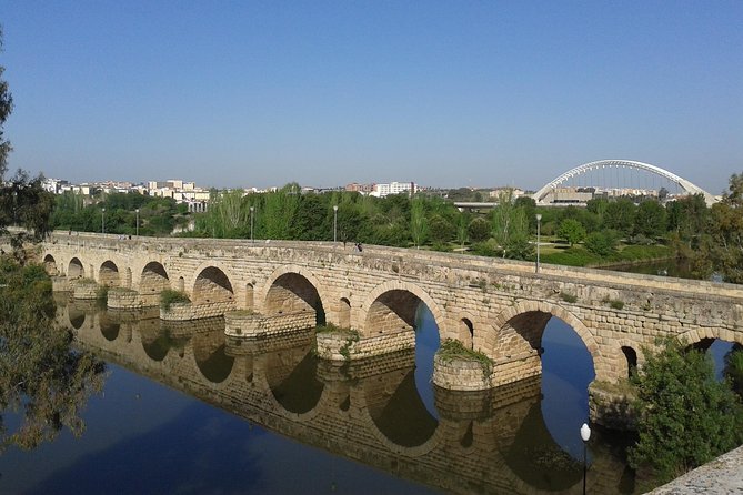 Merida Spain Private Full Day Sightseeing Tour From Lisbon - Pickup Information