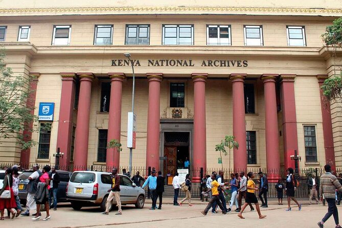 Nairobi City Sightseeing Guided Tour With Lunch at Carnivore - The Sum Up
