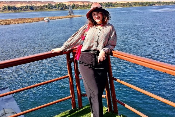 Nile Cruise Package From Luxor to Aswan 4 Nights / 5 Days - Meeting and Pickup Details