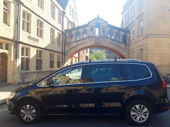 Oxford University Students Private Taxi Transfer to or From Heathrow Airport - Inclusions