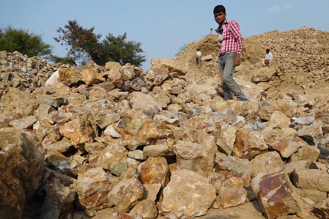 Panna Diamond Mining Tour With Lunch at Braharpati Kund - Booking and Cancellation Policy